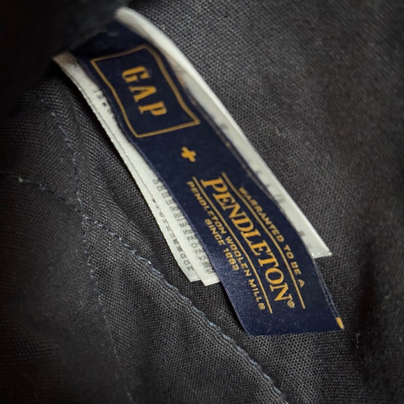 GAP X Pendleton | Plaid Small Utility Tote - Picture 9 of 9